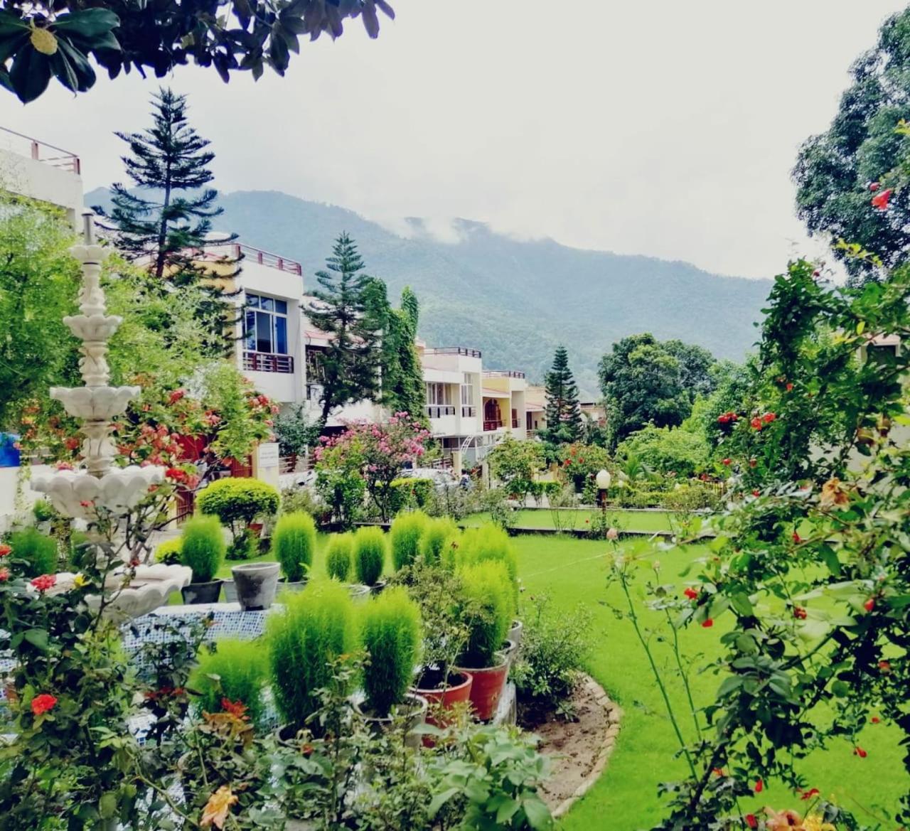 Ganga Vatika Boutique Hotel, Rishikesh Luaran gambar